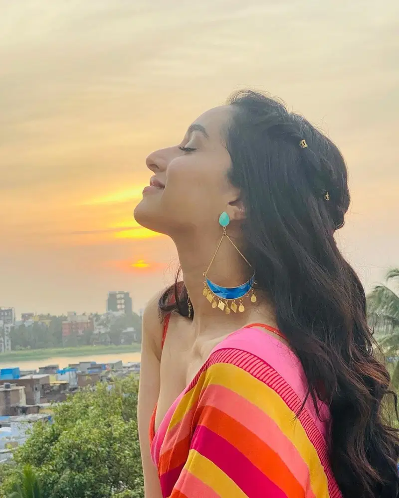 Ynf Shraddha Kapoor Fancy Wear Georgette Wear Saree Collection